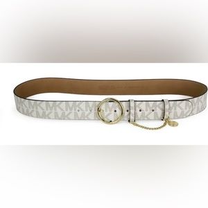 •MK belt